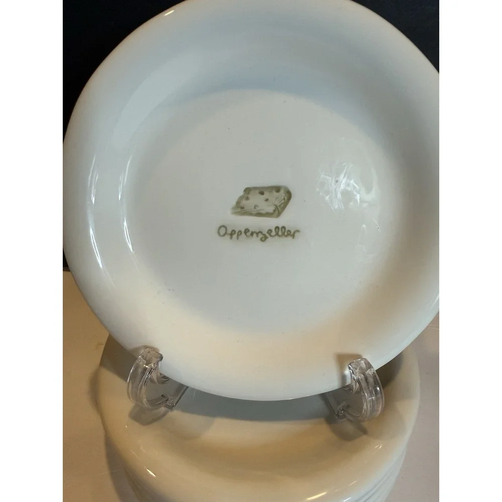 Williams Sonoma Cheese Series  Embossed Appetizer Plates Set of 6 With Box